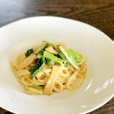 生クリーム不使用＊菜花とキノコのうどんカルボナーラ